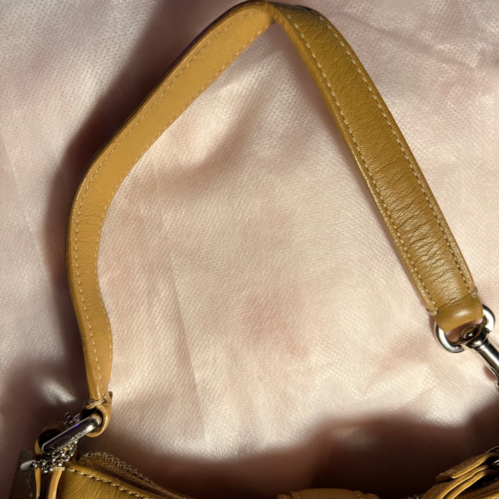 COACH Demi Baguette Leather Shoulder Bag in Tan - Y2K Mini Hobo Bag - Picture 5 of 15